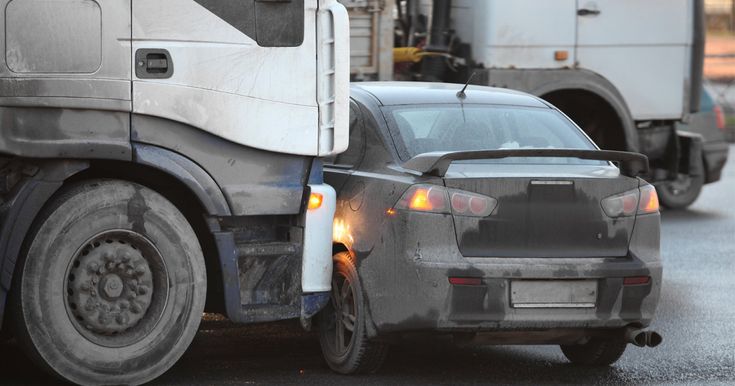 18 wheeler accident attorneys